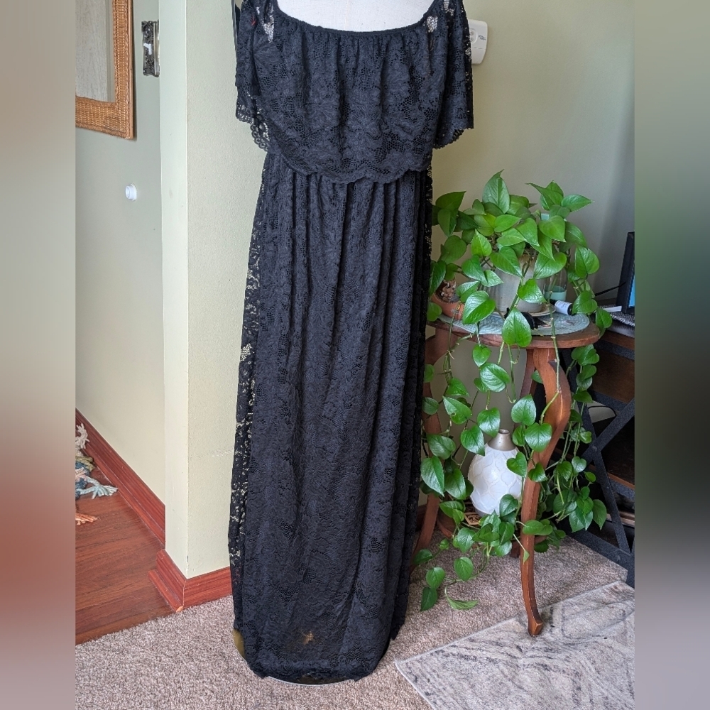 Chic Soul Women's Size 3X Off Shoulder Black Lace Fully Lined Boho Maxi Dress - Picture 4 of 13